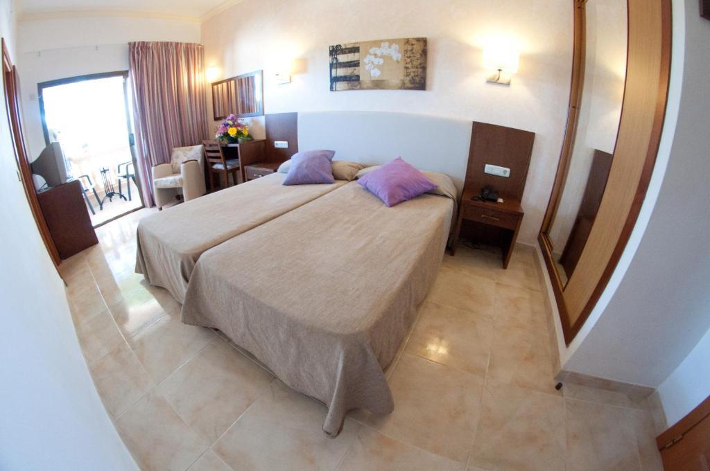Hotel Cala Gat 칼라 라트자다 외부 사진