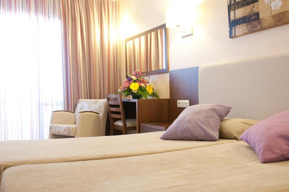 Hotel Cala Gat 칼라 라트자다 외부 사진