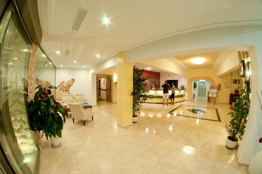 Hotel Cala Gat 칼라 라트자다 외부 사진