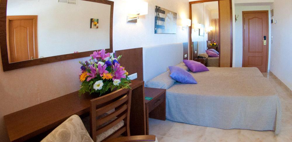 Hotel Cala Gat 칼라 라트자다 외부 사진